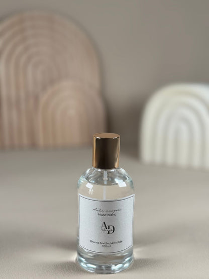 Brume Textile Parfumée 100ml – Aura Musquée